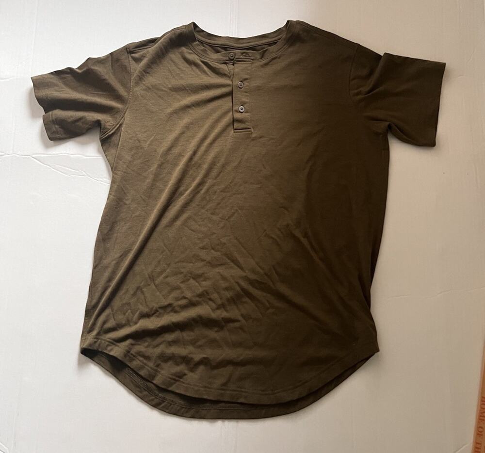 WoolX Bronx Men's M 100% Merino Wool Henley Shirt Olive Green Short Sleeve